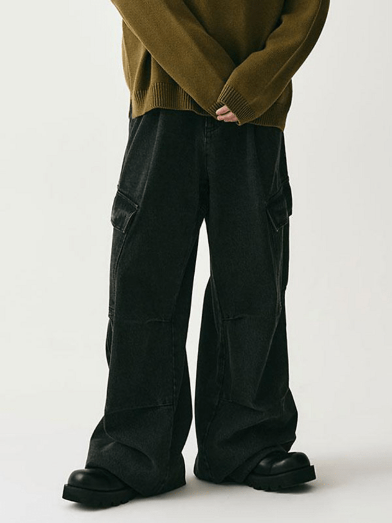 Neo-Cargo Denim Pants