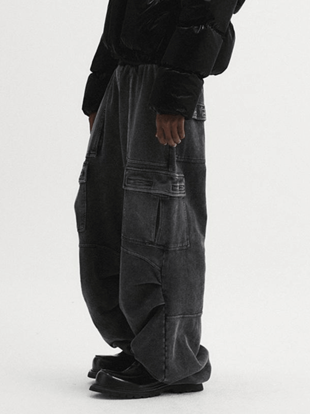 Vintage Vibe Cargo