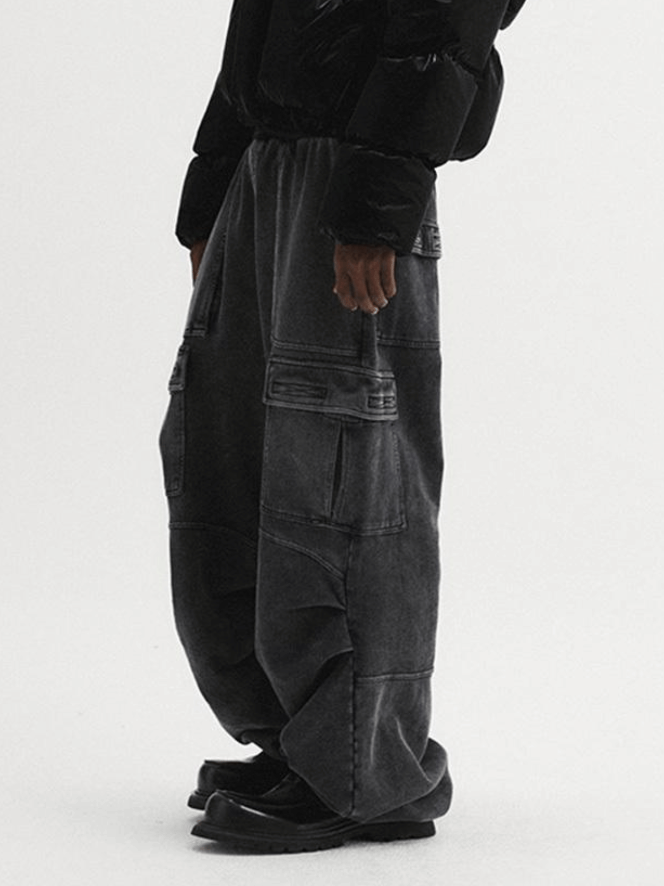 Vintage Vibe Cargo