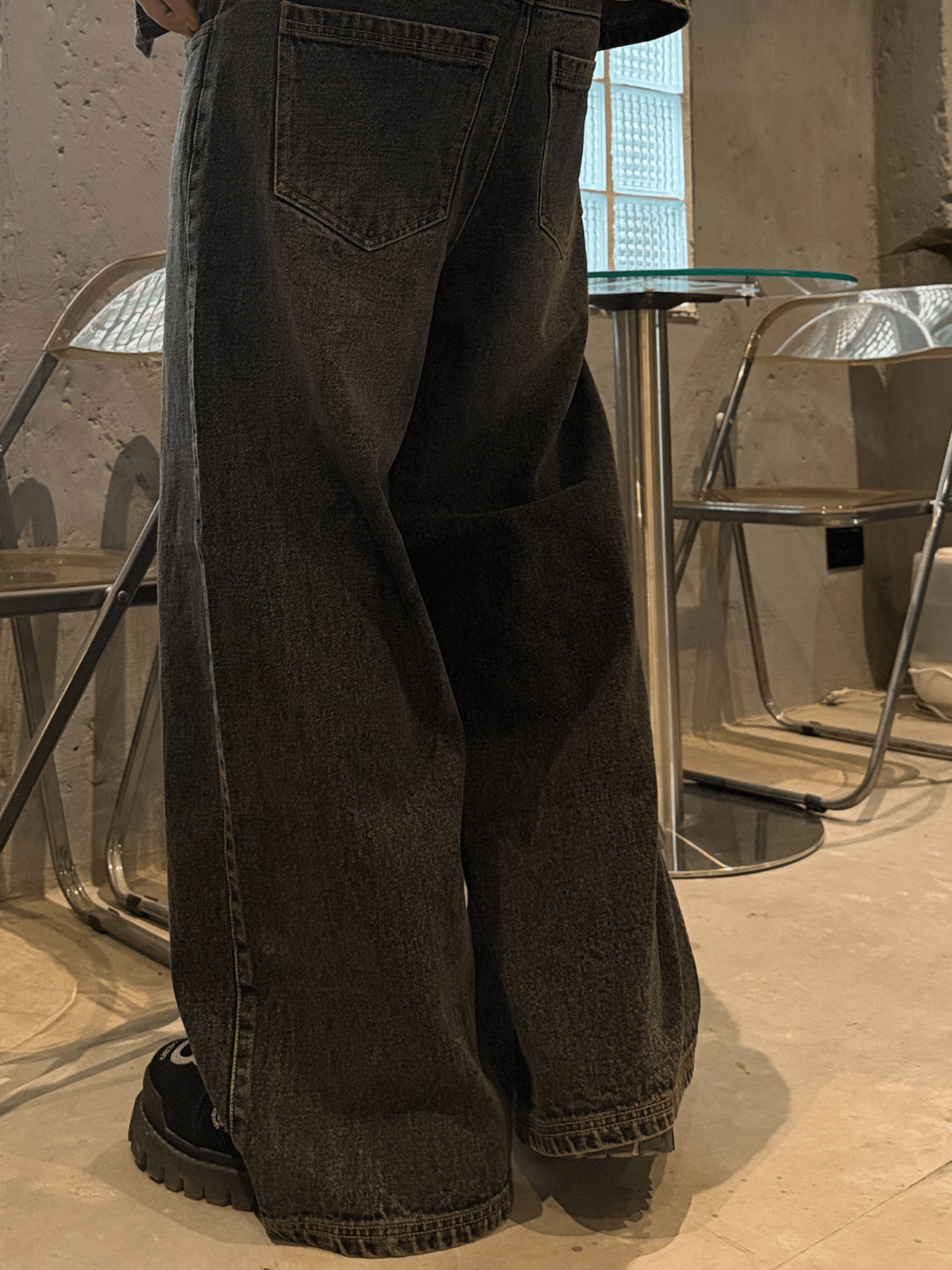 Undercut Denims