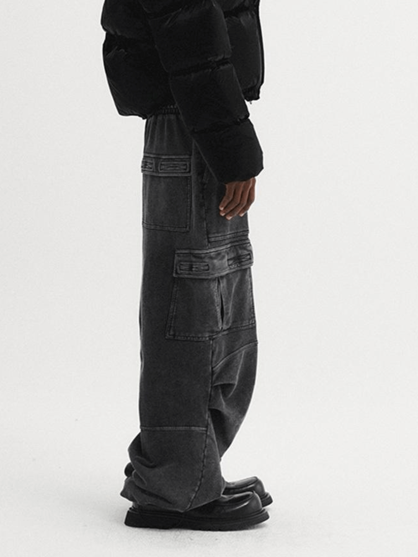 Vintage Vibe Cargo